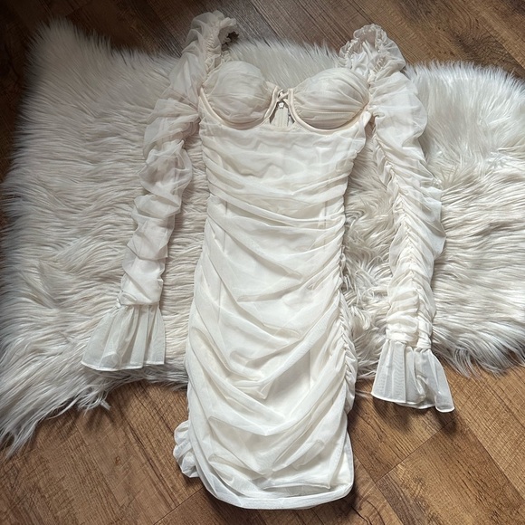 OH POLLY True For You Ruched Bodycon Mini Dress In White - Picture 9 of 12